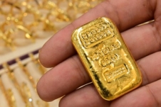 Ngày 21/5: Giá vàng thế giới chốt phiên cuối tuần ở mức cao, vàng miếng SJC bám sát 70 triệu đồng/lượng