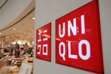 Uniqlo sắp mở 2 cửa hàng bán lẻ, muốn đặt nhà máy tại Bình Dương